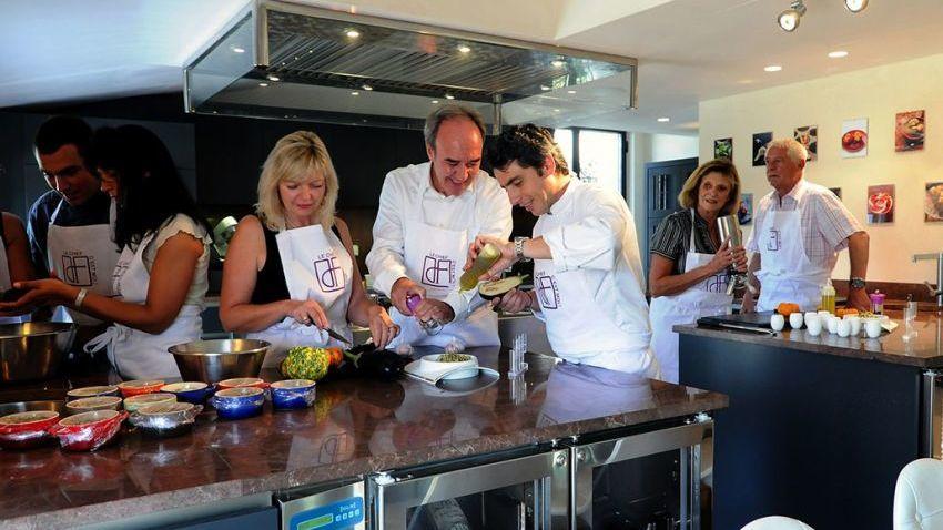Cooking classes at <b>Ecole</b> de <b>Cuisine</b>